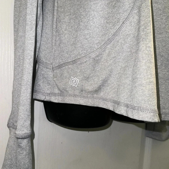 Zelos Long Sleeve Athletic 3/4 Zip Top - Picture 3 of 7